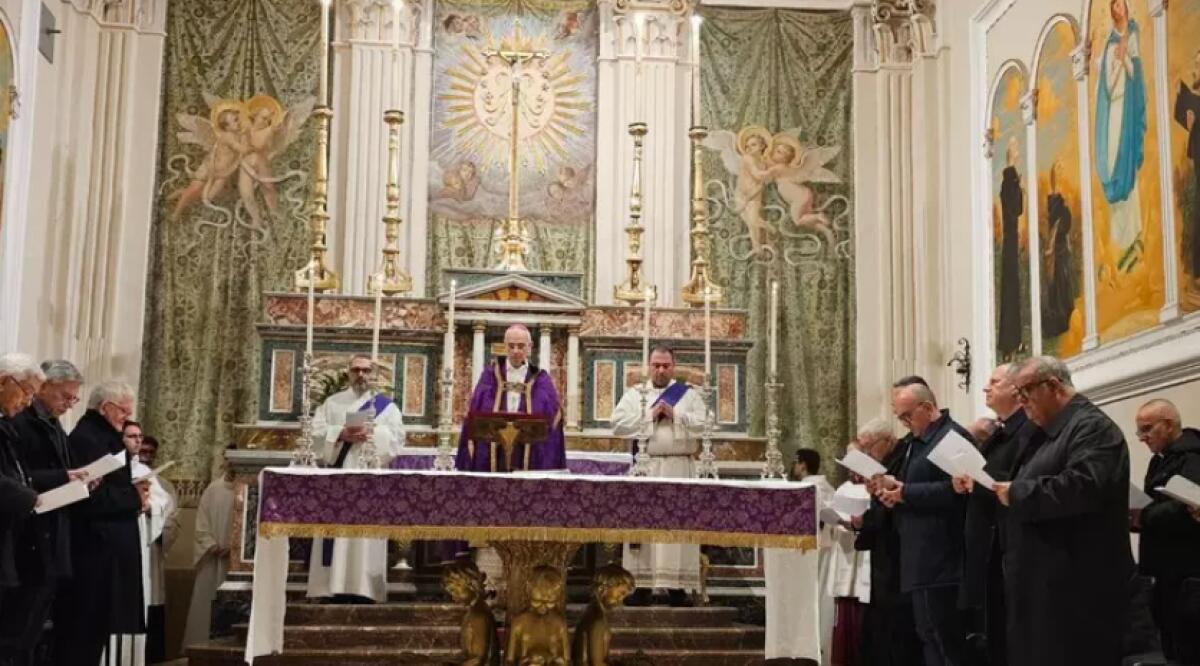 I 18 vescovi della Sicilia in preghiera per la pace nel mondo - 