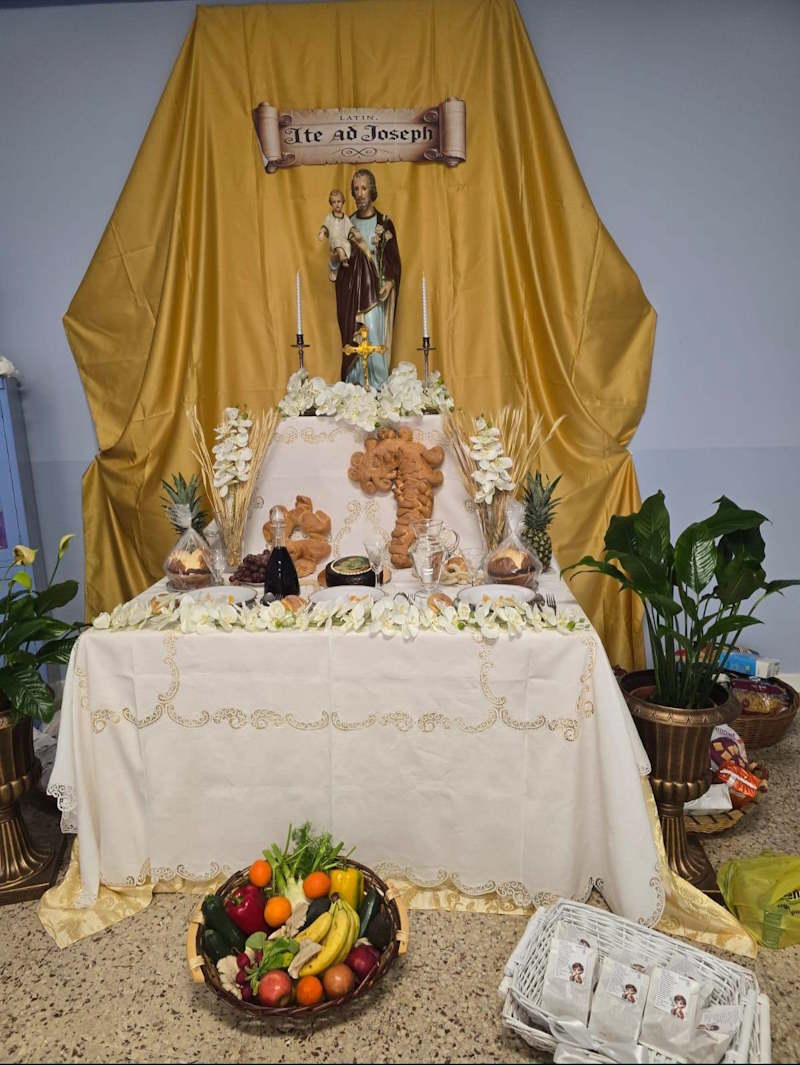 Enna. Tavolata San Giuseppe solidale all'Istituto Francescano scuola dell'infanzia