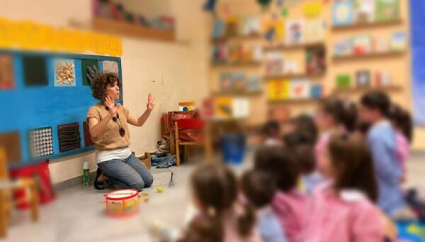 Arrivano a Enna “Storie a macchie e suoni a colori”