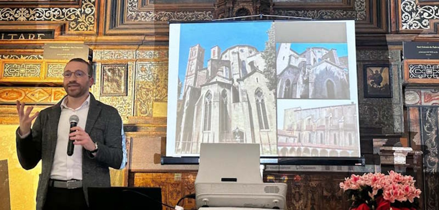 Lectio magistralis del prof. Gallotta che sull’architettura mendicante cominciando da Aidone - 