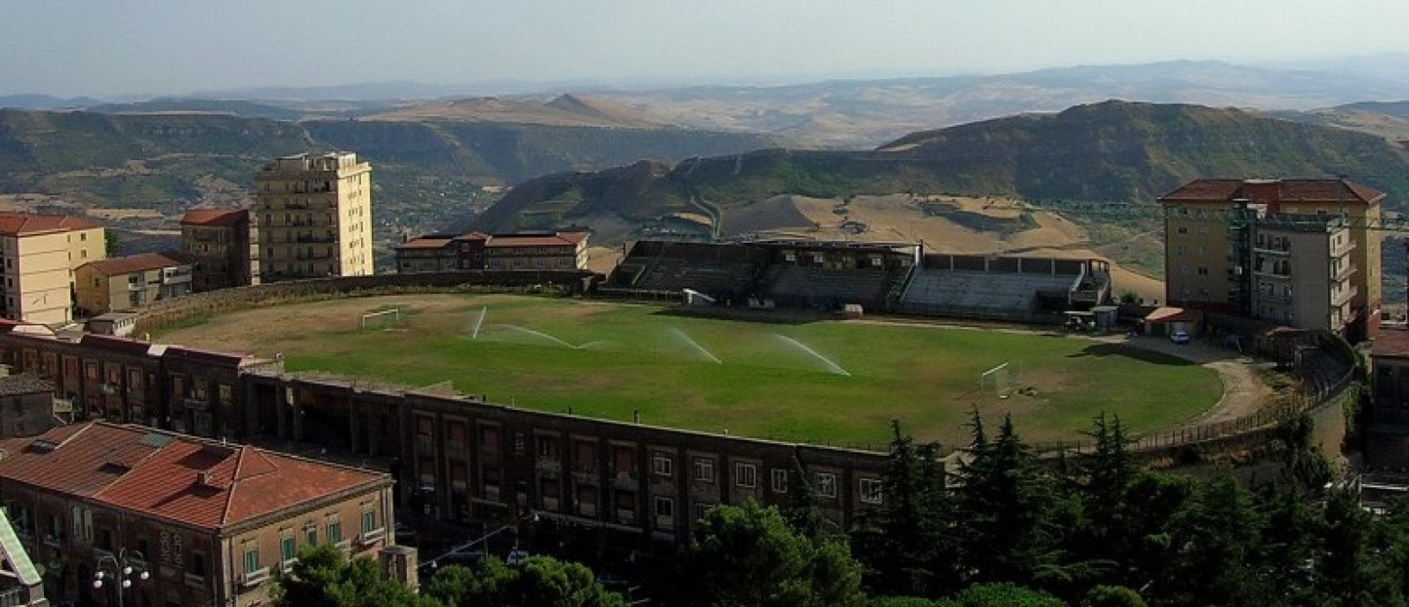 Nel tempo un milione per lo stadio “Gaeta” ma l’Enna Calcio rischia di scomparire - 