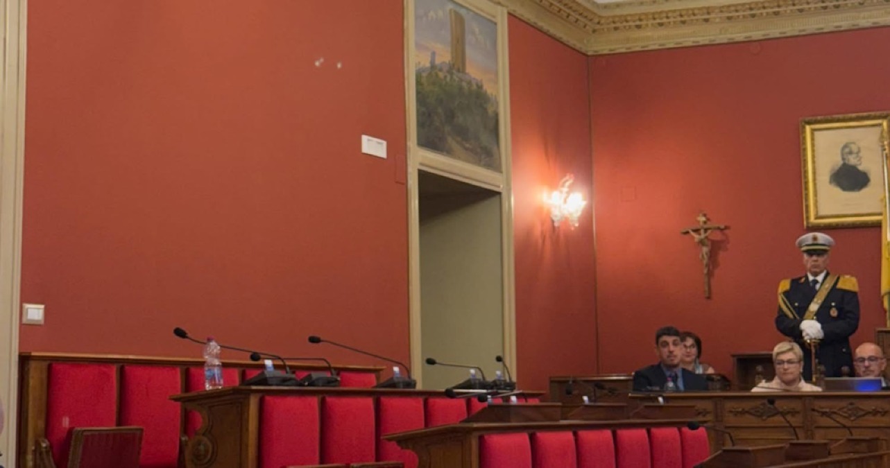 Consiglio comunale Enna, opposizione: Sindaco ha abbandonato il linguaggio del confronto istituzionale, il dissenso politico non può mai diventare intimidazione - 