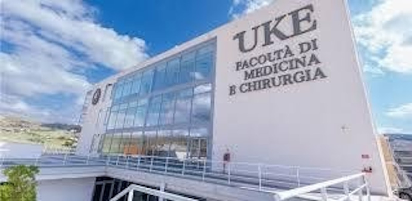 Pillole by Massimo Greco: informazioni utili per quei medici che volessero intraprendere la carriera universitaria - 