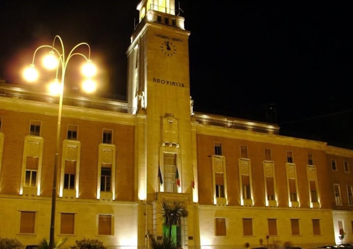 Pillole by Massimo Greco per i Consiglieri provinciali ...ops....per i Consiglieri consortili - 