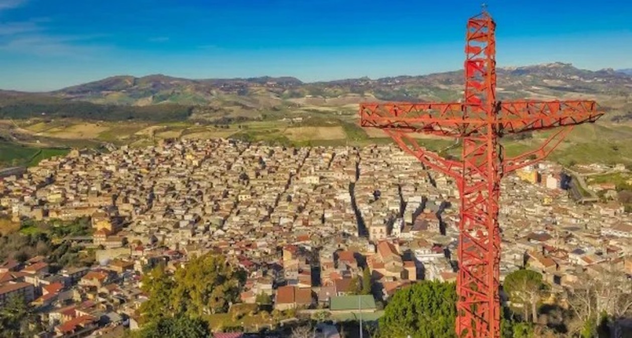 Valguarnera: uomo di 60 anni con problemi psichici trovato morto in casa - 