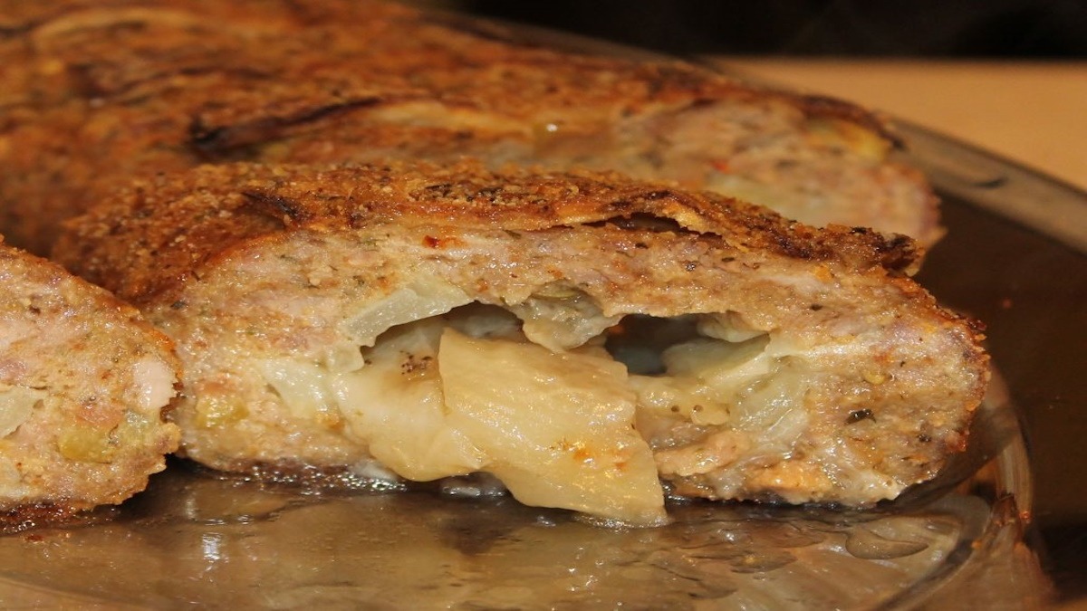 Polpettone al latte, piatto tradizionale domenicale - 