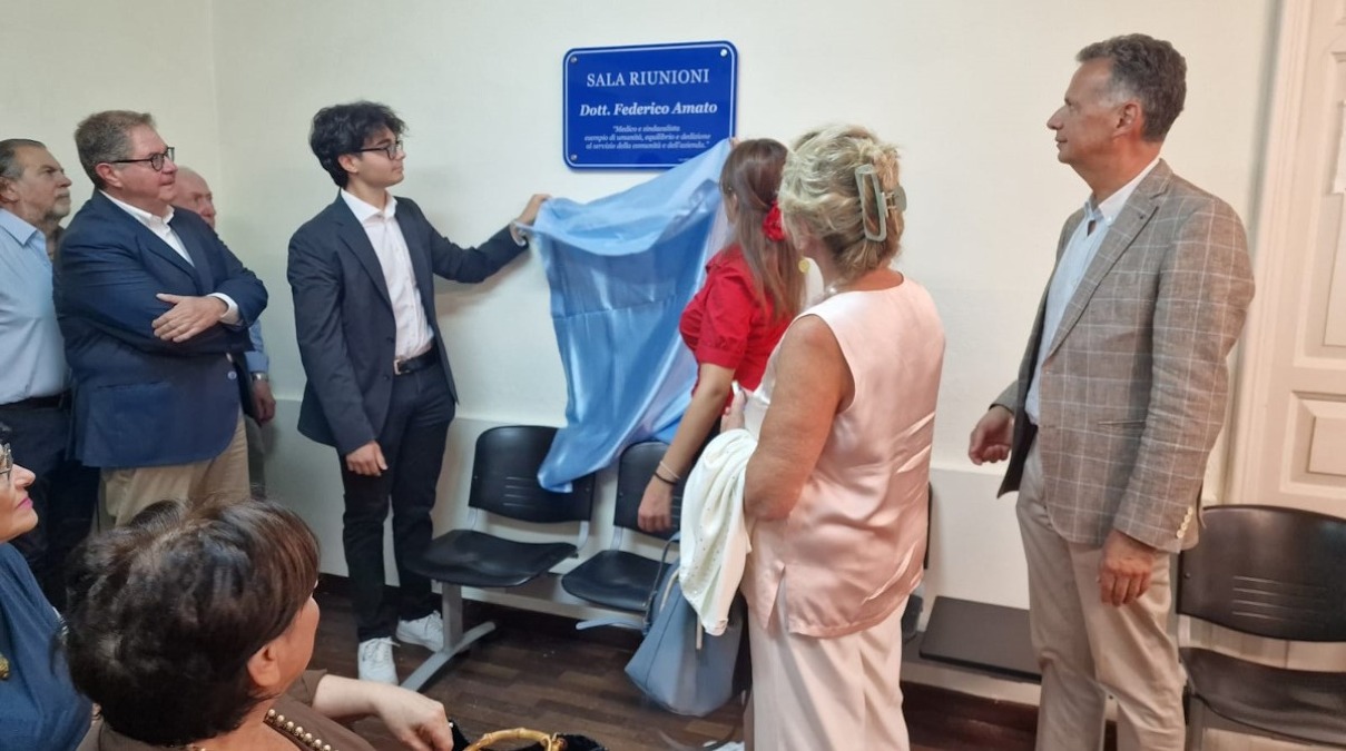 L’ASP dedica la sala riunioni della sede centrale al Dottor Federico Amato - 