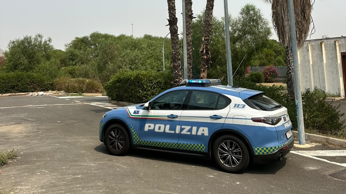A19, un cane di grossa taglia aggredisce la proprietaria: intervento della Polizia di Stato - 