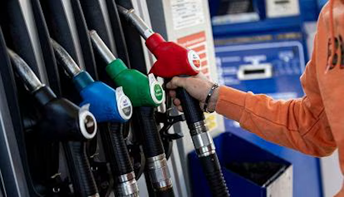 Caro-carburanti: Regione pubblicherà decreto su misure di sostegno entro fine settimana - 