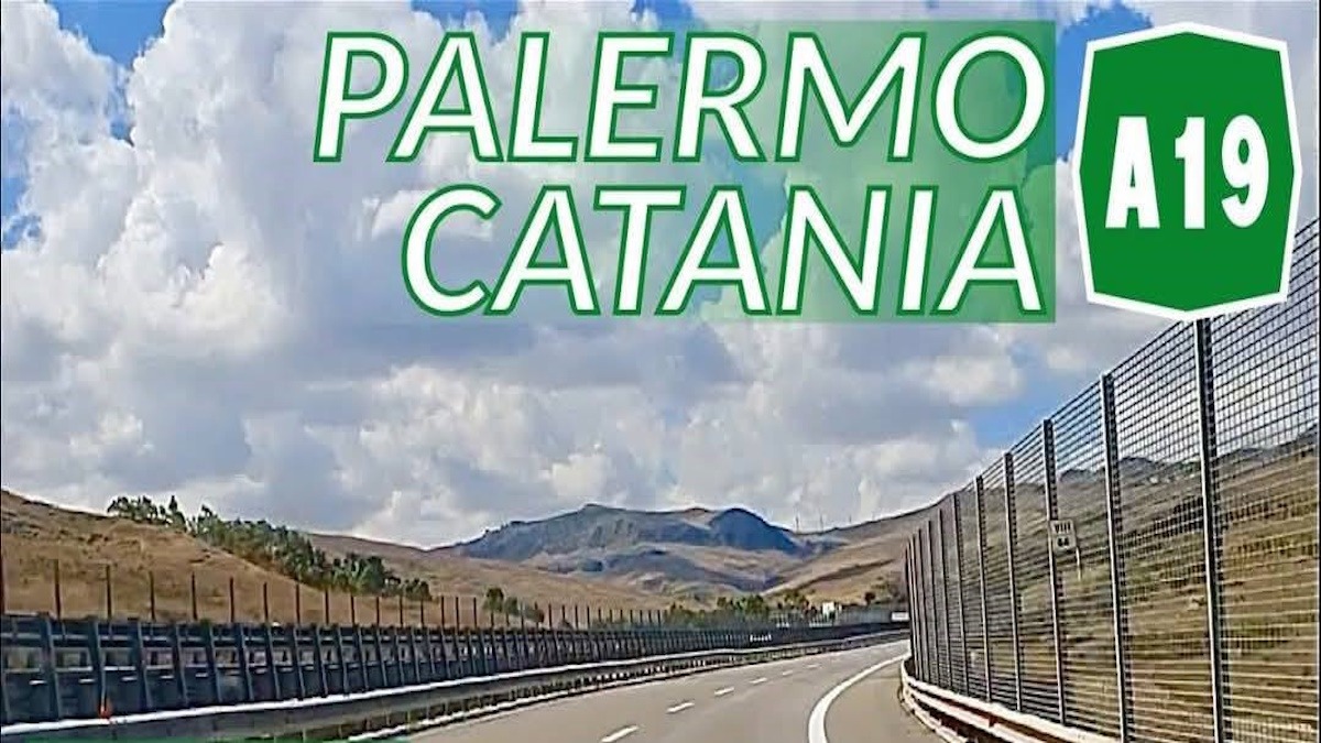 A19, incidente tra Caltanissetta ed Enna: coinvolti autobus ed un autocarro, 10 feriti - 
