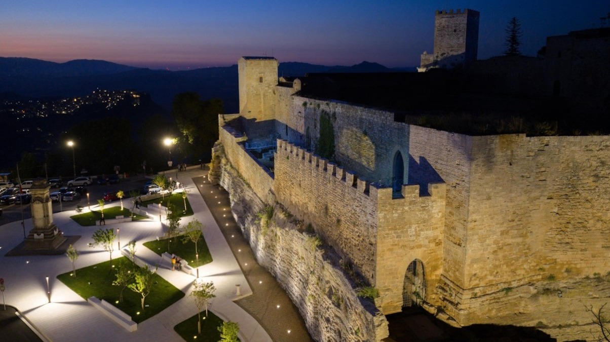 Premio IN/ARCHITETTURA 2026 Sicilia ottinene il premio il Castello di Lombardia - 