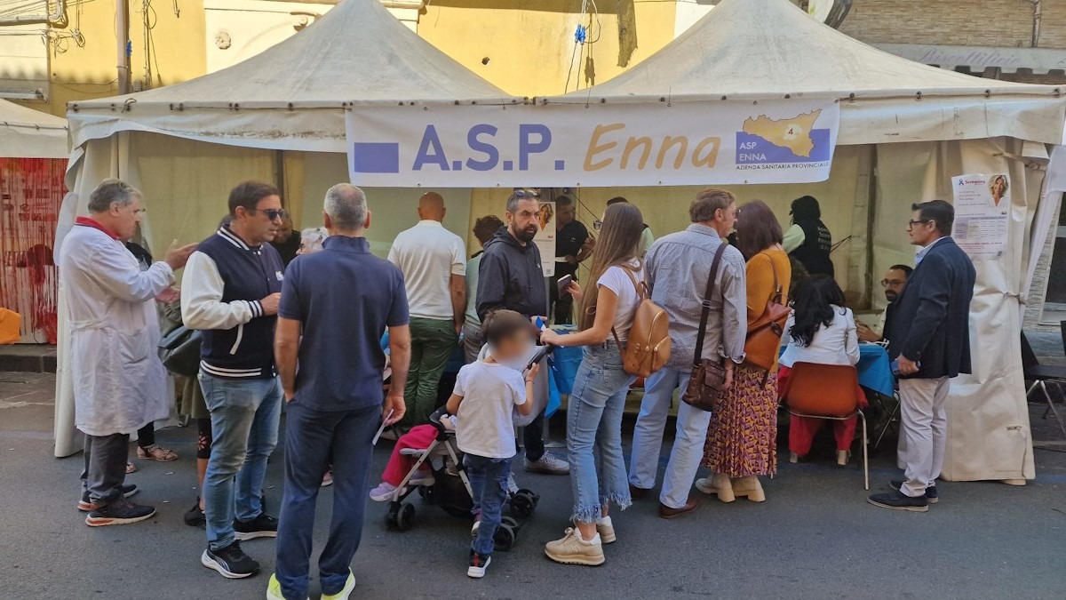 ASP Enna alla Sagra della Pesca: iniziativa di prevenzione per la popolazione di Leonforte - 