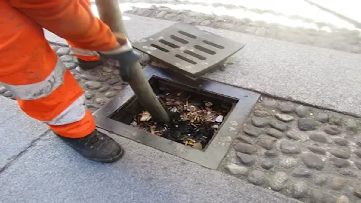 Derattizzazione a Enna, interventi quotidiani e un piano straordinario sui 4.000 tombini - 