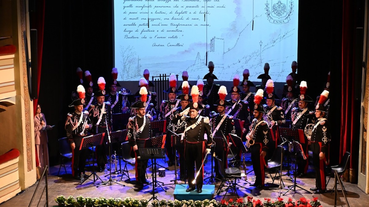 Celebrazioni per il centenario di Enna Capoluogo di Provincia: l’Arma omaggia l’evento con l’esibizione della Fanfara  - 