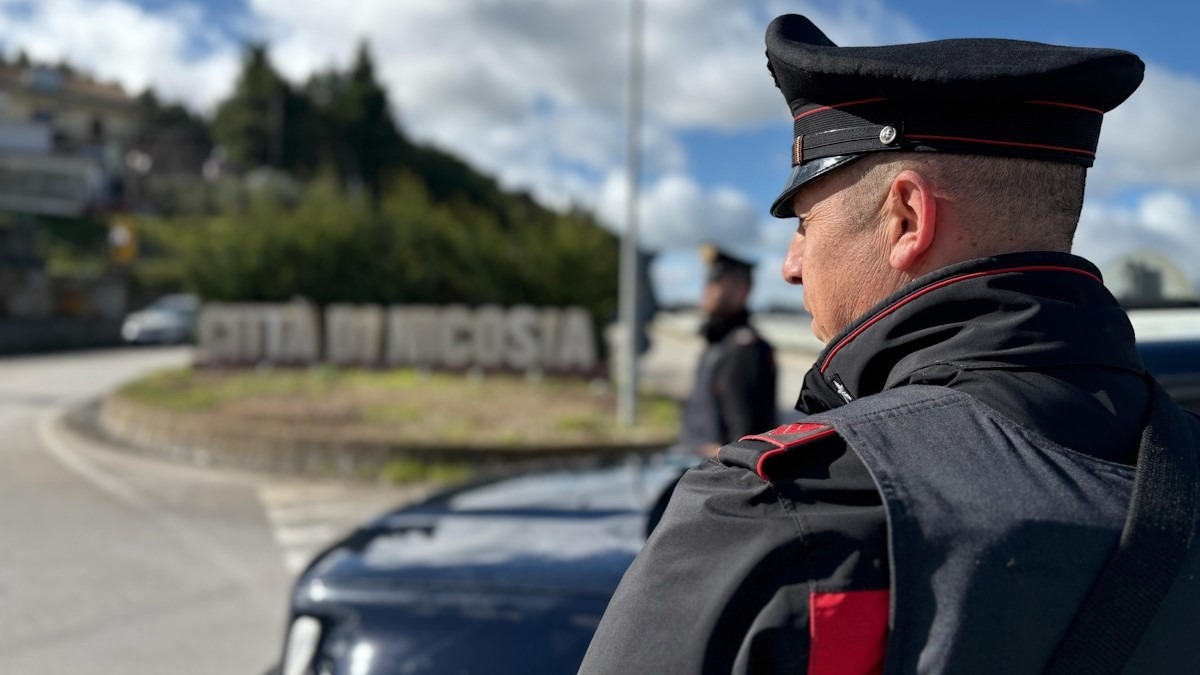 Troina: Sventata truffa ad un'anziana del "finto Carabiniere". Arrestata donna e recuperati quasi 18 mila euro - 
