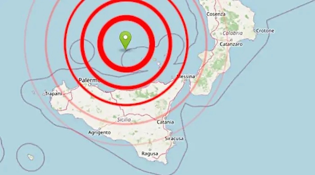 Sciame sismico nel Tirreno meridionale. Le scosse avvertite in tutta la Sicilia   - 